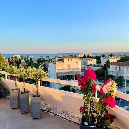Duplex 103m2 - Terrasse 90m2 Vue Mer - Parking 아파트 *
